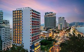 Hotel Novotel Nha Trang